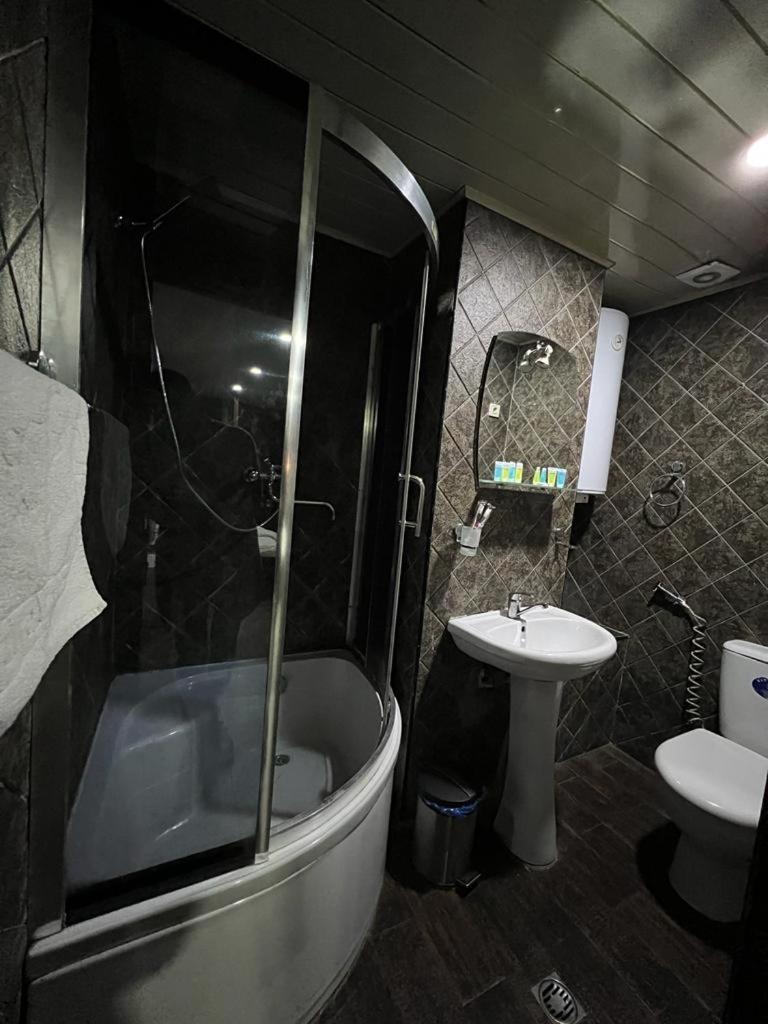 Elno Hotel Tiflis Habitación foto