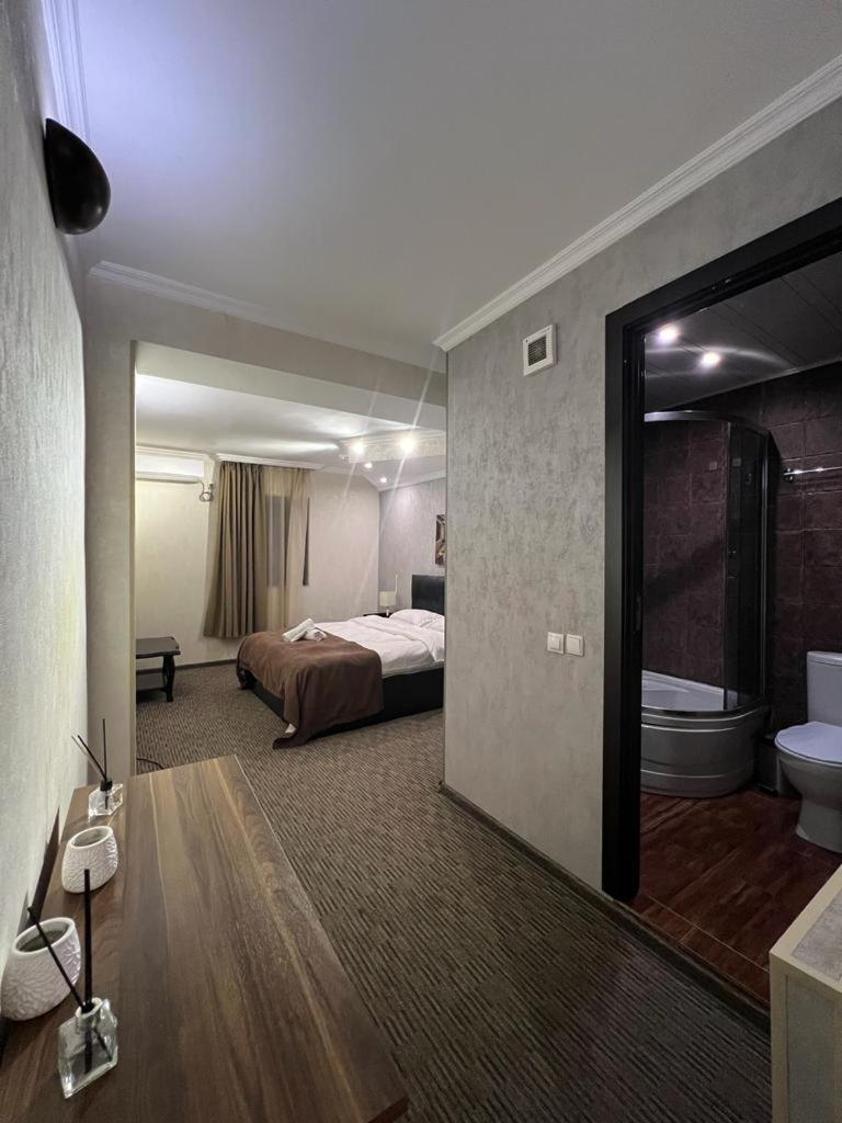 Elno Hotel Tiflis Habitación foto